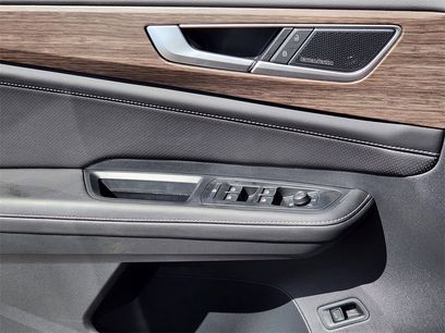 New 2025 Volkswagen Atlas SEL Premium R-Line