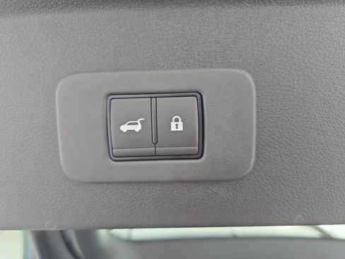 New 2026 Nissan Leaf Platinum+ FWD image 13