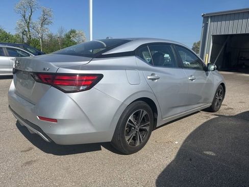 Used 2021 Nissan Sentra SV FWD image 5