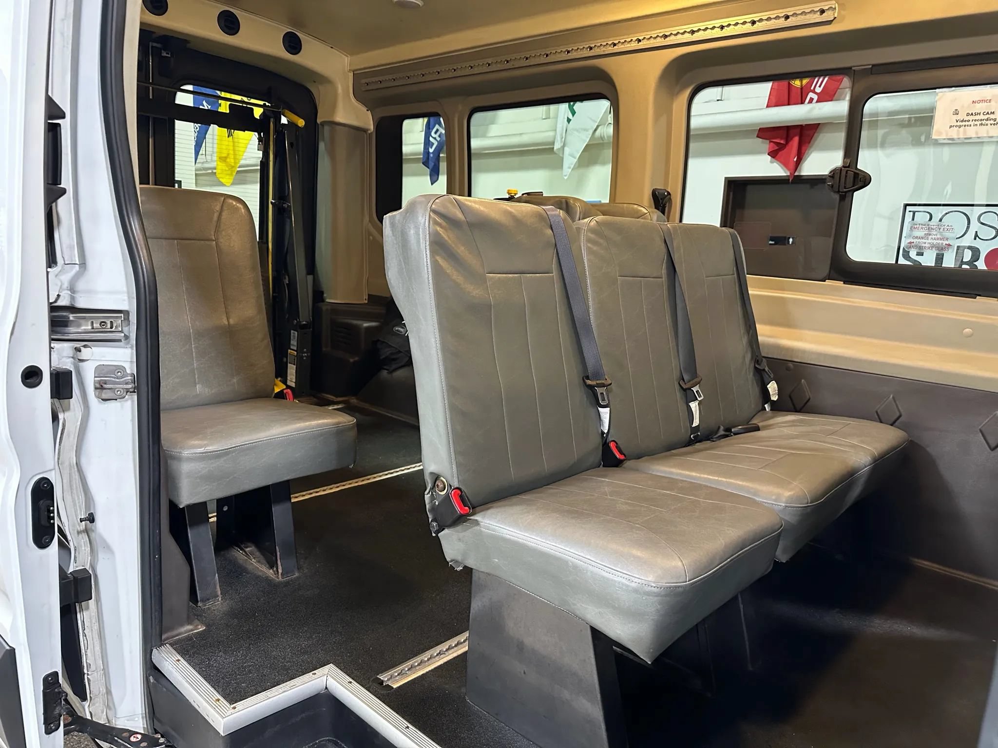 Used 2015 Ford Transit 250 148 Medium Roof RWD image 27