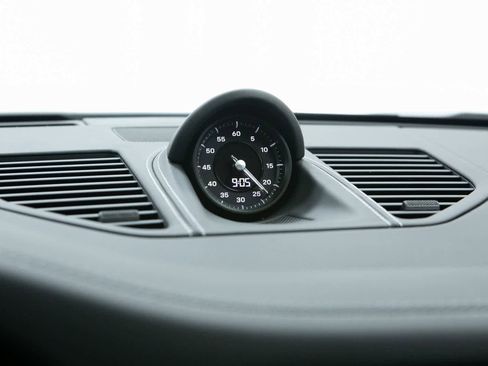 New 2026 Porsche 911 Carrera 4 GTS image 27