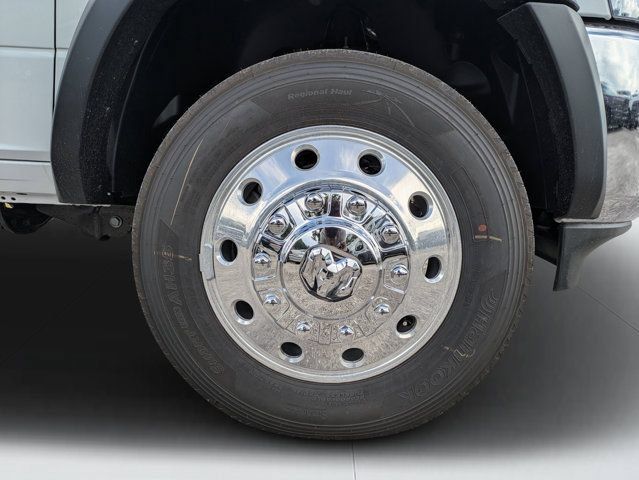 New 2026 RAM 5500 Tradesman w/ Chrome Appearance Group AWD/4WD image 10