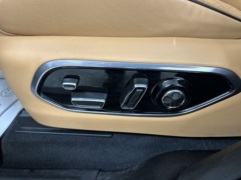 Used 2024 Jeep Grand Cherokee Summit image 10