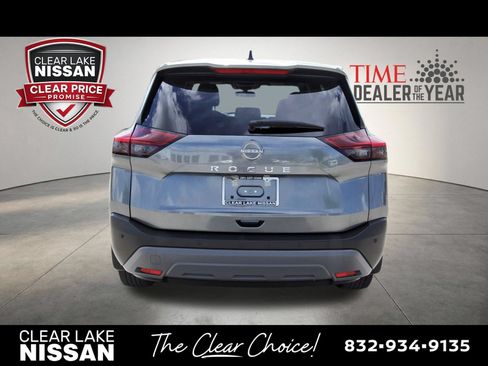 Used 2023 Nissan Rogue S FWD image 6
