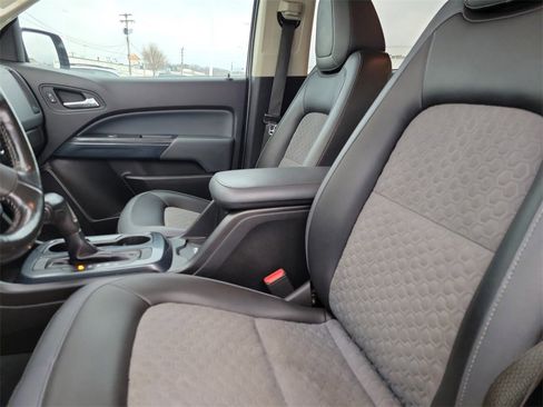 Used 2019 Chevrolet Colorado Z71 image 19