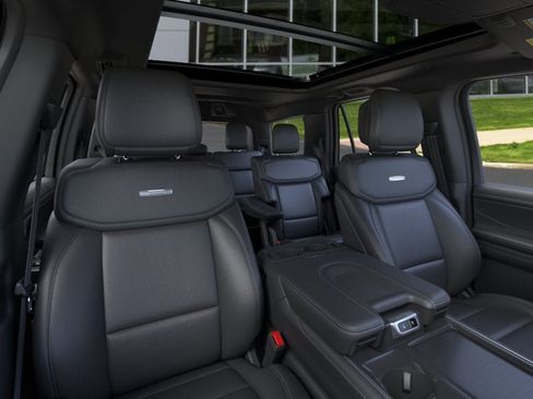 New 2026 Ford Expedition Platinum w/ Stealth Appearance Package AWD/4WD image 10