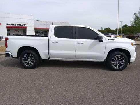 Used 2022 Chevrolet Silverado 1500 RST w/ All Star Edition Plus AWD/4WD image 2
