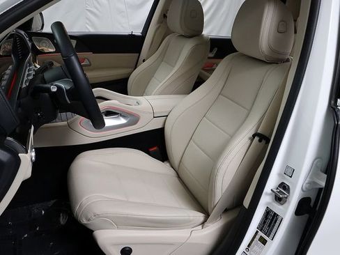 Certified 2026 Mercedes-Benz GLS 450 4MATIC image 10