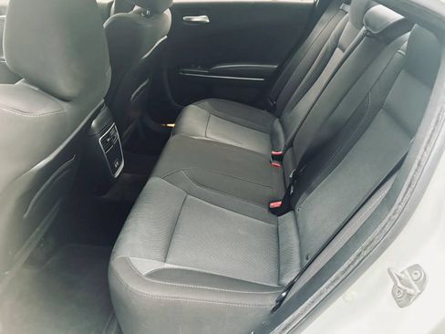 Used 2016 Dodge Charger SXT AWD/4WD image 17