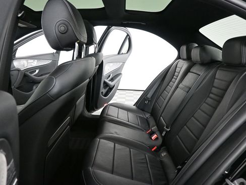 Used 2021 Mercedes-Benz E 350 Sedan image 19