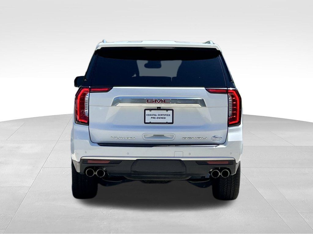 Used 2024 GMC Yukon Denali AWD/4WD image 11