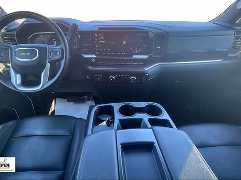 Used 2025 GMC Sierra 1500 SLT image 15