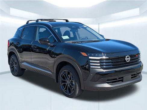 New 2026 Nissan Kicks SR image 8