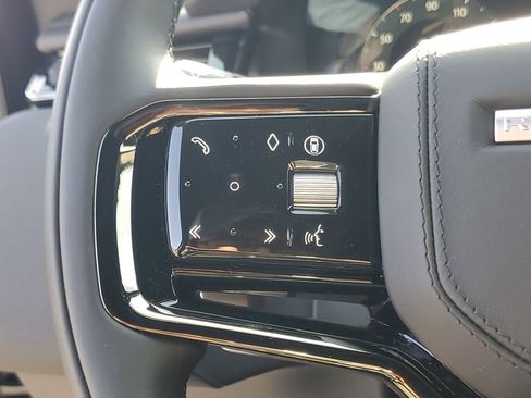 New 2026 Land Rover Range Rover Velar Dynamic SE AWD/4WD image 15