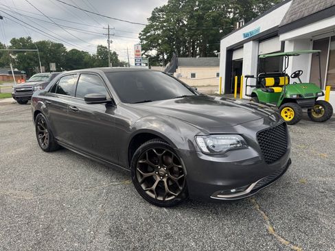Used 2016 Chrysler 300 S w/ 300S Premium Group RWD image 1