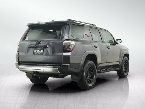 Used 2022 Toyota 4Runner TRD Off-Road Premium w/ TRD Black Wheel Package (TMS) AWD/4WD image 5