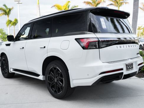 New 2026 INFINITI QX80 4WD w/ Sport Exterior Package image 20