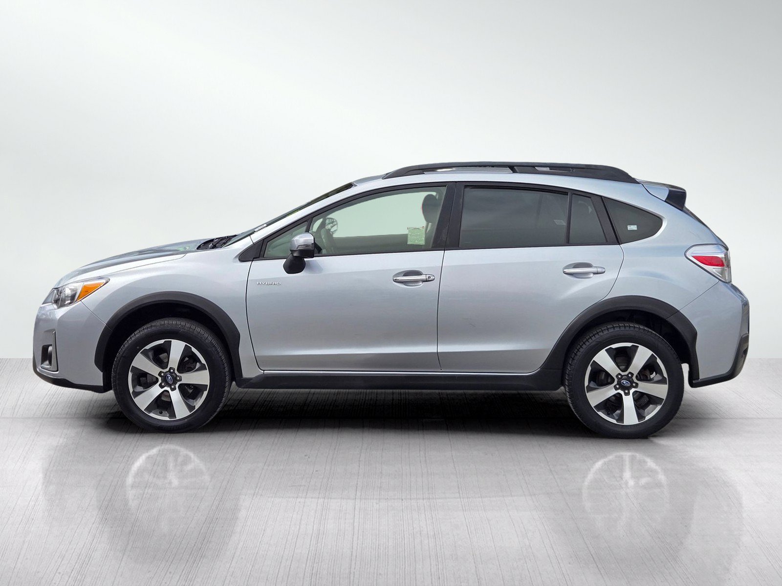 Used 2016 Subaru Crosstrek Touring AWD/4WD image 7
