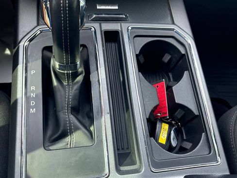 Used 2018 Ford F150 XLT w/ Equipment Group 302A Luxury AWD/4WD image 37