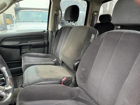 Used 2005 Dodge Ram 3500 Truck SLT w/ Sport Appearance Group image 26