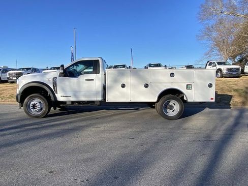 New 2026 Ford F550 4x4 Regular Cab Super Duty image 5