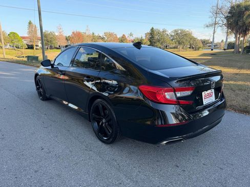 Used 2019 Honda Accord Sport image 7