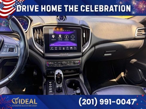 Used 2018 Maserati Ghibli S Q4 AWD/4WD image 37