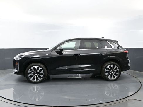 New 2026 Audi Q3 quattro 2.0T AWD/4WD image 28