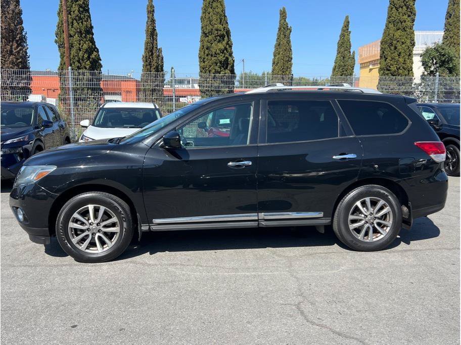 Used 2015 Nissan Pathfinder SL FWD image 7