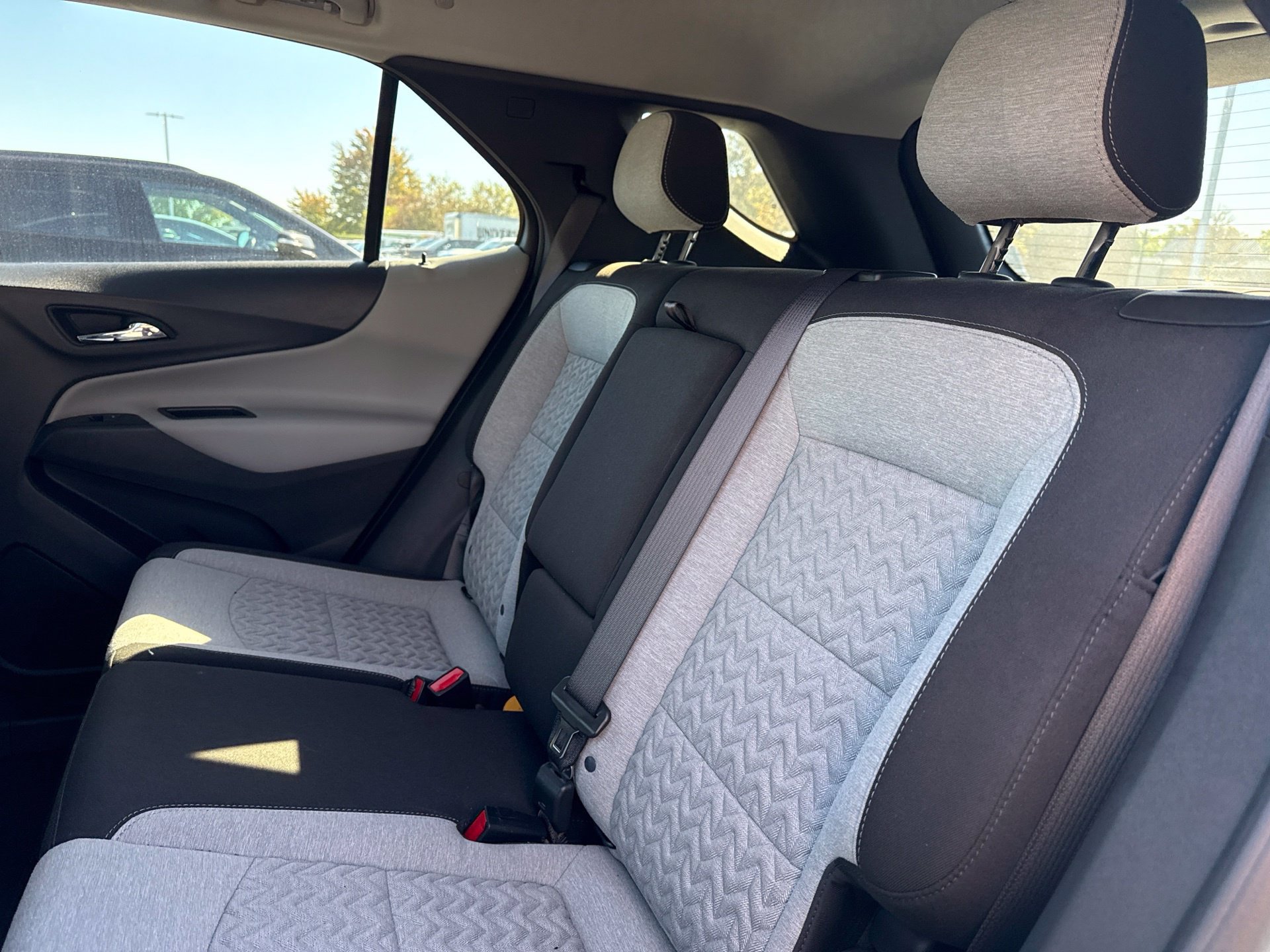 Used 2023 Chevrolet Equinox LT w/ Driver Convenience Package AWD/4WD image 15
