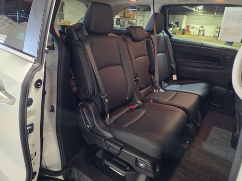 Used 2025 Honda Odyssey EX-L image 27