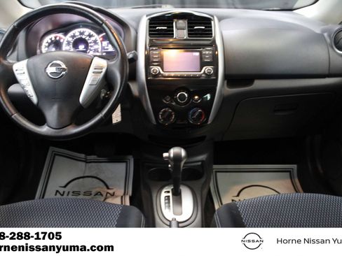 Used 2016 Nissan Versa Note SV FWD image 12