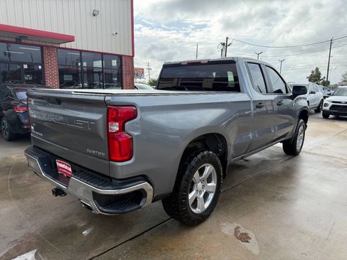 Used 2020 Chevrolet Silverado 1500 LT w/ Texas Edition RWD image 4