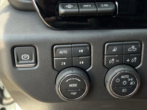 New 2026 Chevrolet Silverado 1500 ZR2 w/ Dark Appearance Package image 18