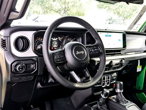 New 2026 Jeep Gladiator Sport image 11