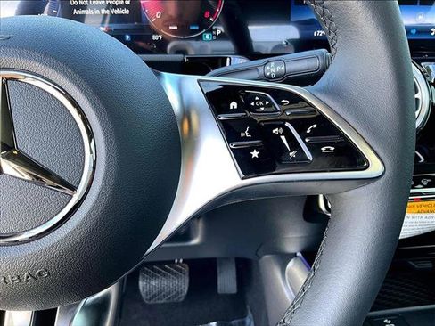 New 2026 Mercedes-Benz GLA 250 image 21