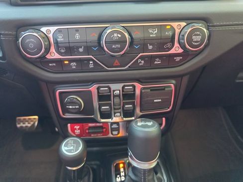 Used 2024 Jeep Wrangler Unlimited Rubicon 392 AWD/4WD image 48