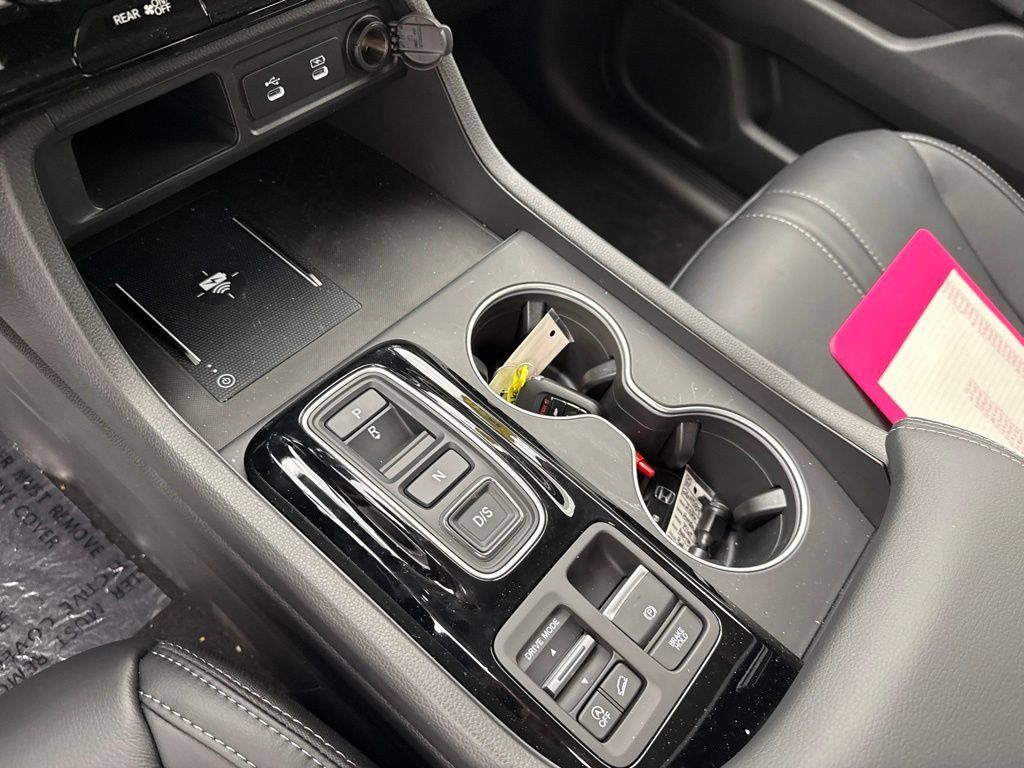 New 2026 Honda Pilot Touring image 21