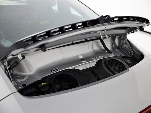 Certified 2025 Porsche 911 Carrera S RWD image 32