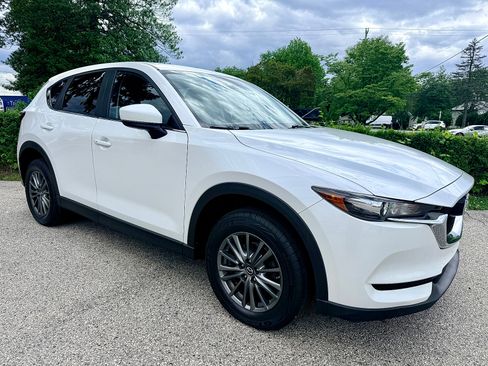 Used 2017 MAZDA CX-5 Touring w/ Preferred Equipment Package AWD/4WD image 2