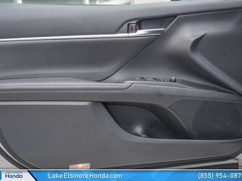Used 2024 Toyota Camry XSE FWD image 13