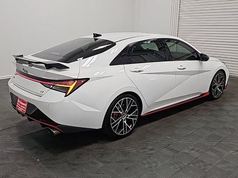 Used 2022 Hyundai Elantra N image 8