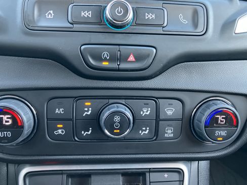 Certified 2023 GMC Terrain SLE w/ Driver Convenience Package image 26