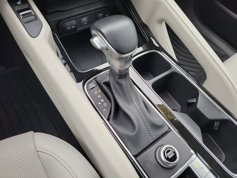 Certified 2025 Kia Telluride S image 38