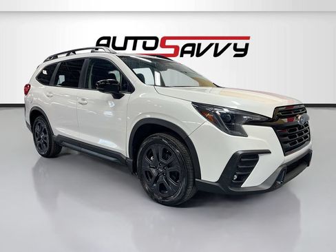 Used 2025 Subaru Ascent Bronze Edition AWD/4WD image 1