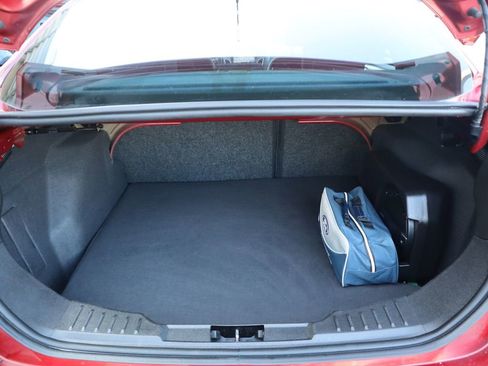 Used 2017 Ford Focus SEL image 8