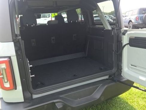 Used 2024 Ford Bronco Outer Banks AWD/4WD image 8