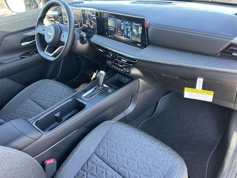 New 2026 Nissan Kicks SV w/ Cold Weather Package image 8