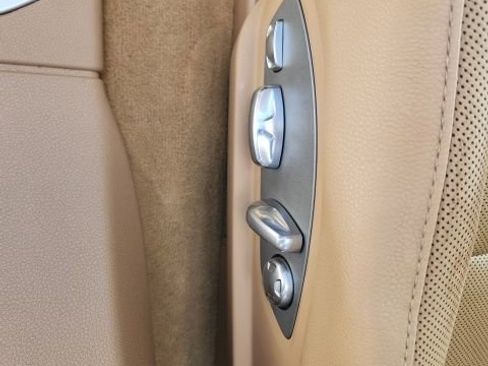 Used 2016 Porsche Panamera S w/ Premium Package Plus image 28