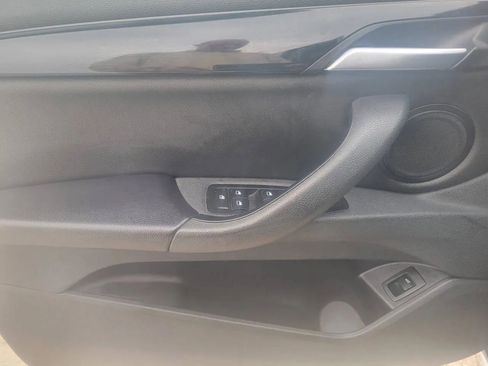 Used 2018 BMW X1 sDrive28i w/ Convenience Package image 30